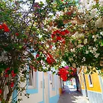 Ferragudo Beach Apartment With Terrace & Walk To Beach & Village Ferragudo (Faro)