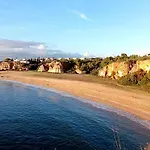Ferragudo Beach Apartment With Terrace & Walk To Beach & Village