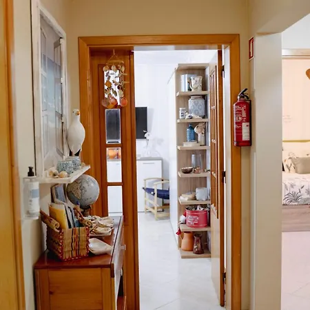 公寓 Ferragudo Beach Apartment With Sunset Terrace, Air Conditioning, Wi-Fi & Free Parking