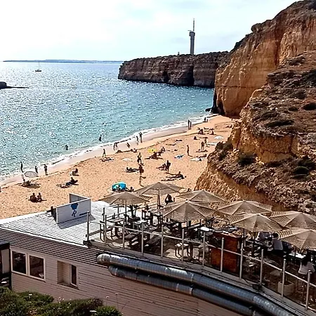 公寓 Ferragudo Beach Apartment With Sunset Terrace, Air Conditioning, Wi-Fi & Free Parking
