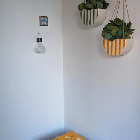 Ferragudo Beach Apartment With Sunset Terrace, Air Conditioning, Wi-Fi & Free Parking 公寓 费拉古多