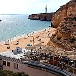 Appartement Ferragudo Beach Apartment With Terrace & Walk To Beach & Village