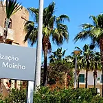 Ferragudo Beach Apartment With Terrace & Walk To Beach & Village Appartement *