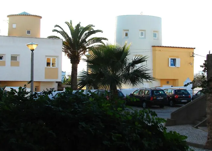 Ferragudo Beach Apartment With Terrace & Walk To Beach & Village * Ferragudo (Faro)