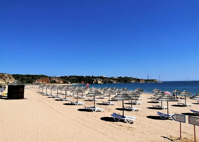 Ferragudo Beach Apartment With Terrace & Walk To Beach & Village Lägenhet *