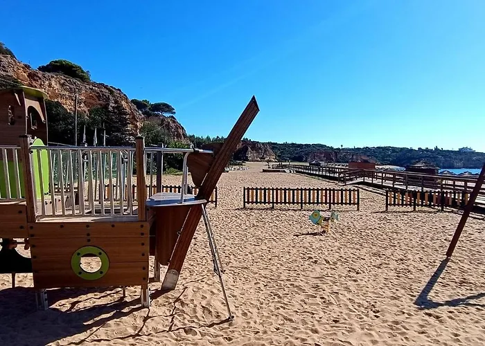 Ferragudo Beach Apartment With Terrace & Walk To Beach & Village Ferragudo (Faro)
