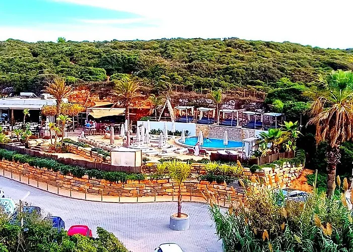Ferragudo Beach Apartment With Terrace & Walk To Beach & Village * Ferragudo (Faro)