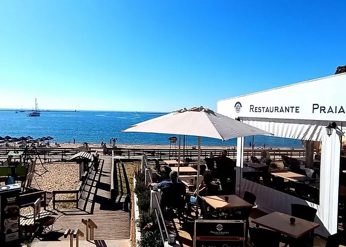 Lägenhet Ferragudo Beach Apartment With Terrace & Walk To Beach & Village Ferragudo (Faro)